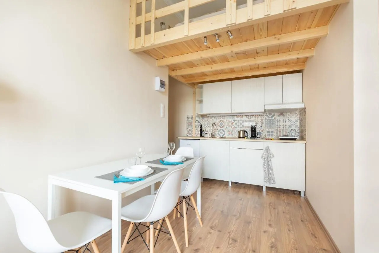 Mezzanine Apartments - Air Conditioned Studios Budapeszt Węgry