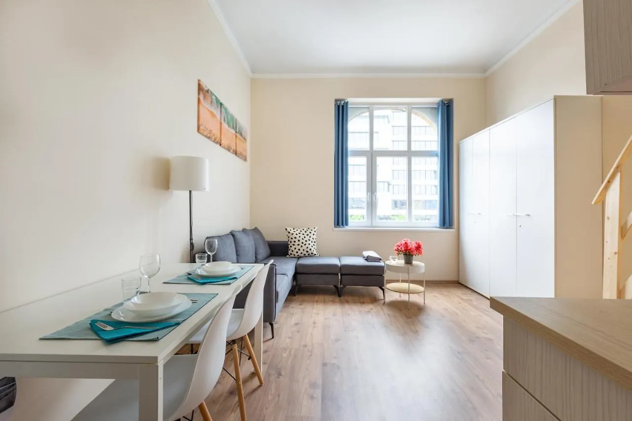 Mezzanine Apartments - Air Conditioned Studios Budapeszt