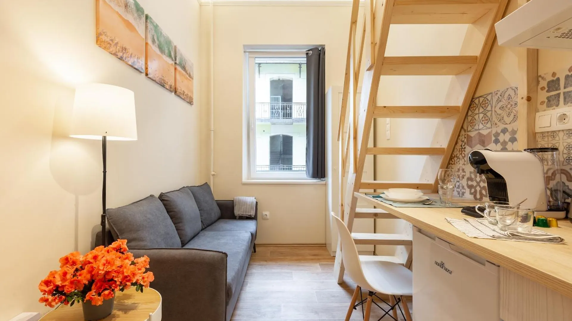 Mezzanine Apartments - Air Conditioned Studios Budapeszt